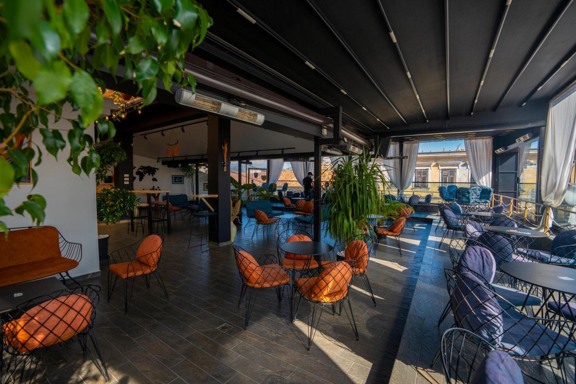 Terrace Hostel & Lounge Bar Shkodër Exteriör bild